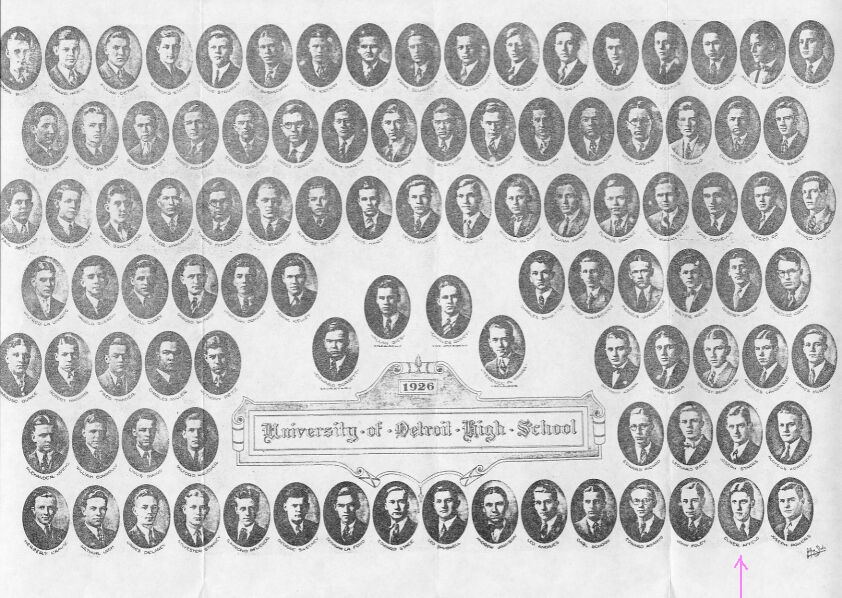 1highschoolclass1926.jpg, 125881 bytes, 2/16/02