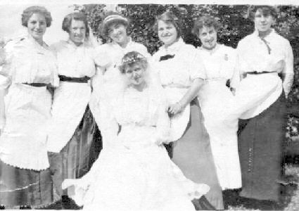 1Stella's Wedding day with Attendants 1915