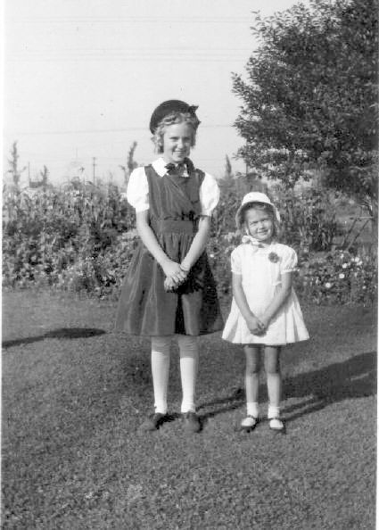 Winnie & Barb Schneider about 1940